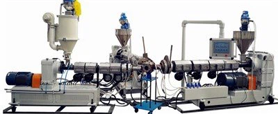 Gépkocsi tömítőszalag gyártósor